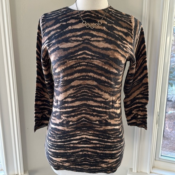 Talbots 100% Cashmere Sweater, 3/4 Sleeves, Animal Print, Small, EUC - Picture 1 of 6